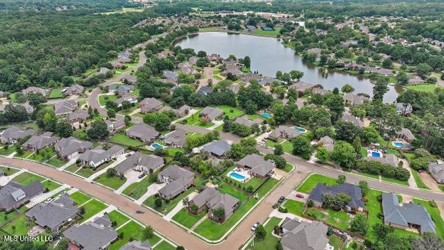 251 Lake Circle, Madison, MS 39110