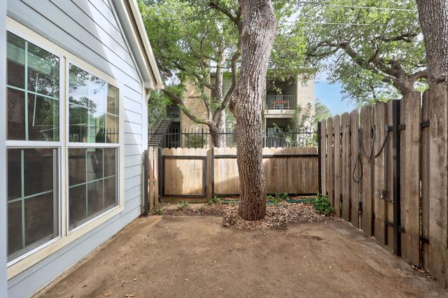 8330 Fathom CIR 501, Austin, TX 78750