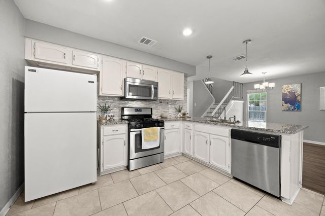 8330 Fathom CIR 501, Austin, TX 78750