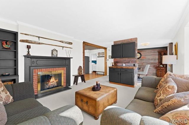 17 DENZEL Drive, Greenville, IL 62246