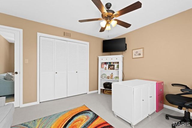 17 DENZEL Drive, Greenville, IL 62246