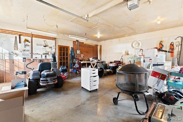 17 DENZEL Drive, Greenville, IL 62246