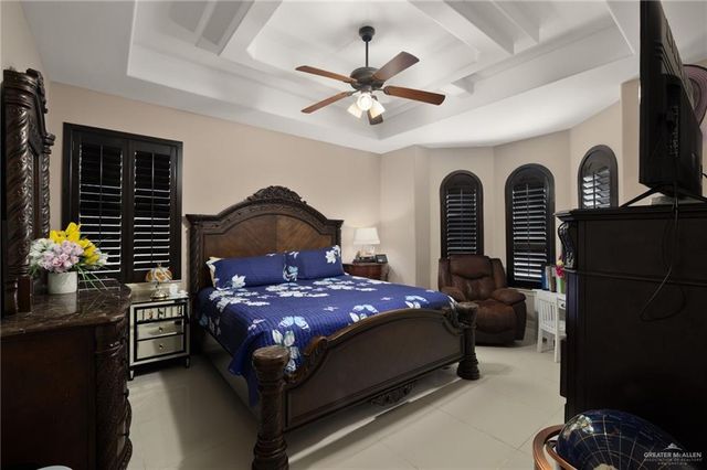 1202 Hummingbird Drive, Pharr, TX 78577