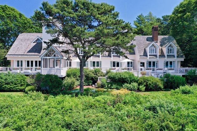 255 Bayberry Way, Barnstable, MA 02655