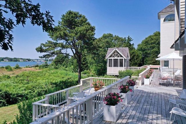 255 Bayberry Way, Barnstable, MA 02655