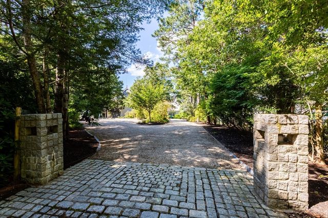 255 Bayberry Way, Barnstable, MA 02655