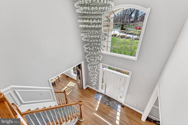 13 PALMER CIR, Millstone Twp, NJ 08535