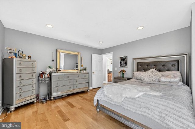 13 PALMER CIR, Millstone Twp, NJ 08535