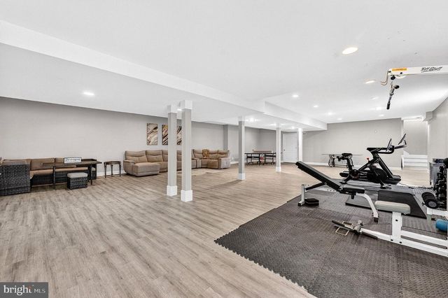 13 PALMER CIR, Millstone Twp, NJ 08535