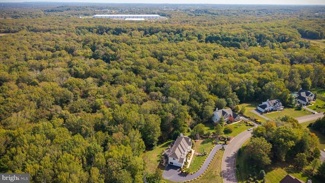 13 PALMER CIR, Millstone Twp, NJ 08535
