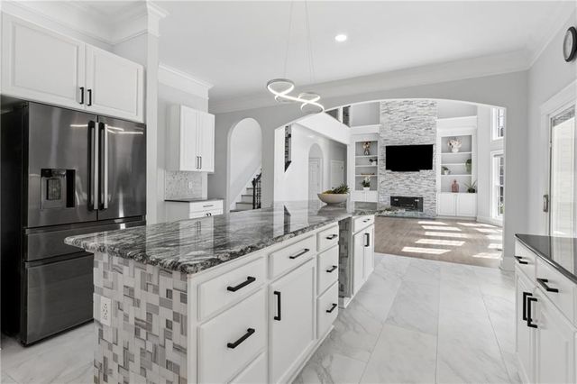 575 Saint Regis Lane, Johns Creek, GA 30022