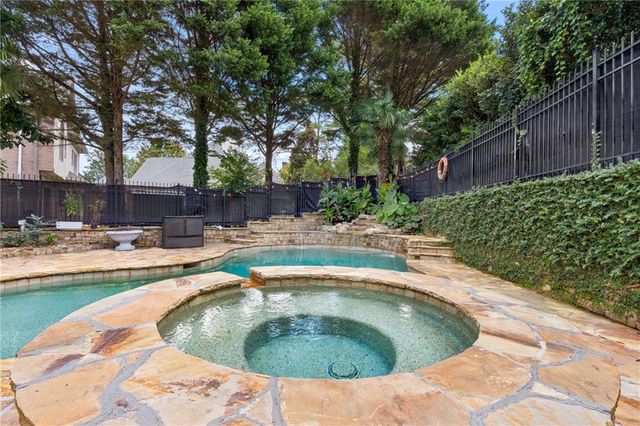 575 Saint Regis Lane, Johns Creek, GA 30022