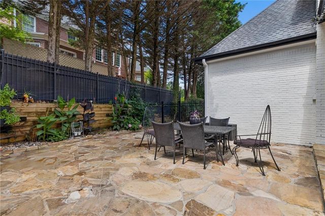 575 Saint Regis Lane, Johns Creek, GA 30022