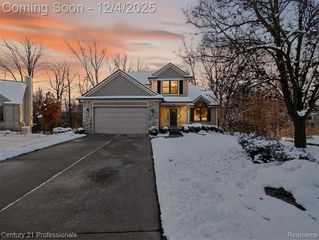 1062 Key West Court, Orion Twp, MI 48360