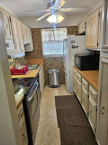 422 Sandpiper Drive, Fort Pierce, FL 34982