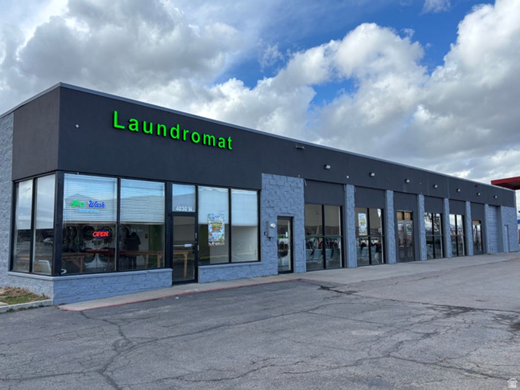 4030 W 5415 S, Kearns, UT 84118