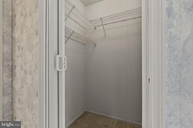 17 GOLDENROD LN, Marlton, NJ 08053