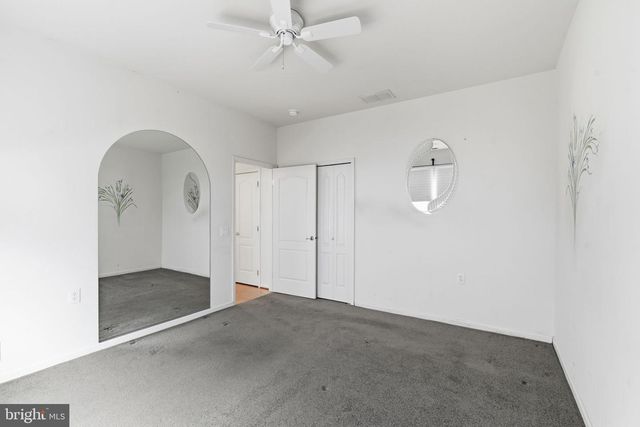 17 GOLDENROD LN, Marlton, NJ 08053