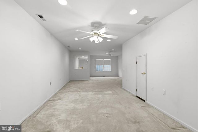 17 GOLDENROD LN, Marlton, NJ 08053