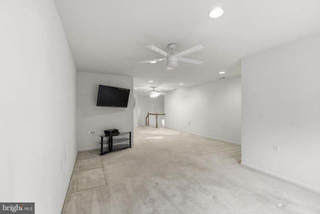 17 GOLDENROD LN, Marlton, NJ 08053