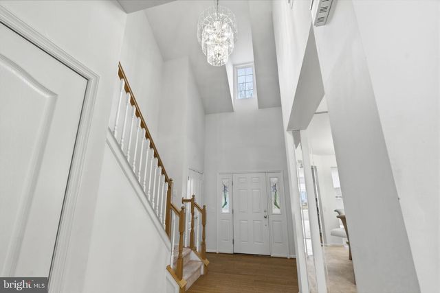 17 GOLDENROD LN, Marlton, NJ 08053