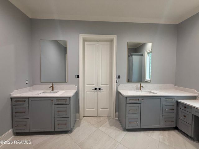 103 Summit Heights Dr, Youngsville, LA 70592