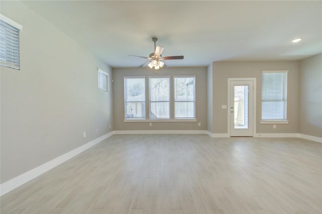 1709 Summerlyn, Houston, TX 77080