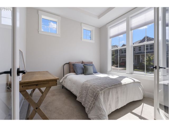 11995 Nw SADIE St, Portland, OR 97229