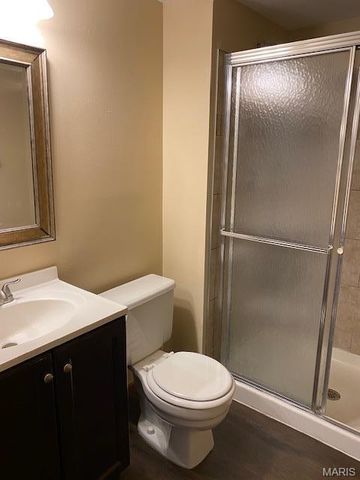 1239 Creve Coeur Crossing Lane F, Chesterfield, MO 63017