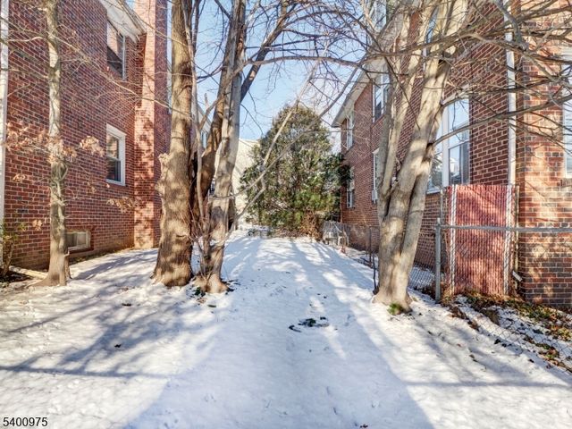 103 Mount Vernon Pl, Newark City, NJ 07106