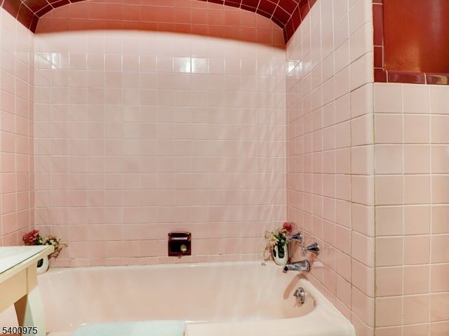 103 Mount Vernon Pl, Newark City, NJ 07106