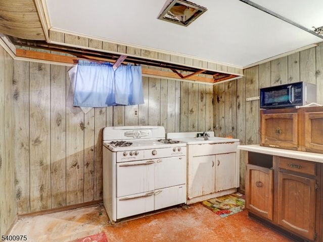 103 Mount Vernon Pl, Newark City, NJ 07106