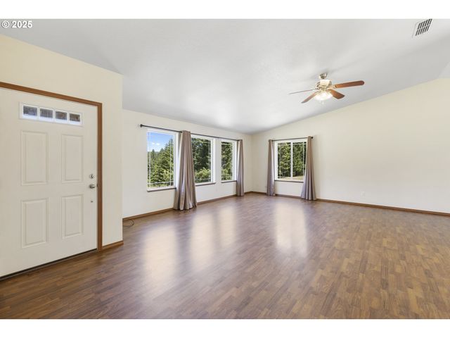 20766 Nw FAIRDALE Rd, Yamhill, OR 97148