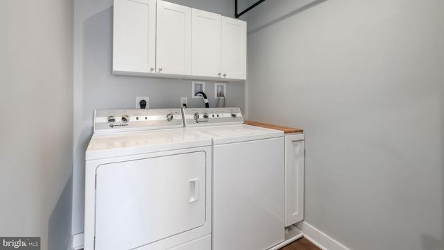 42 INDEPENDENCE CT, Perkasie, PA 18944