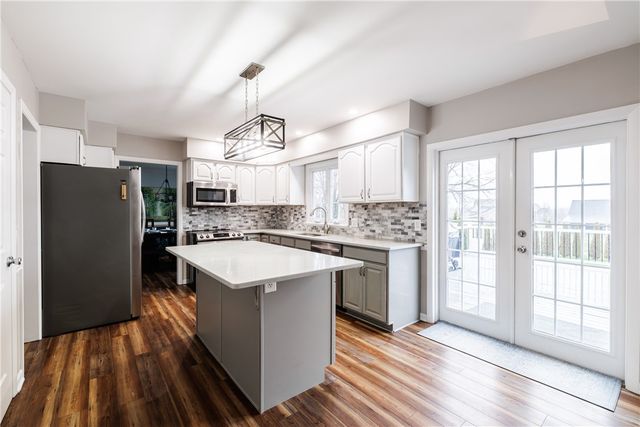 218 Frisbee Hill Road, Greece, NY 14468