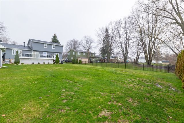 218 Frisbee Hill Road, Greece, NY 14468