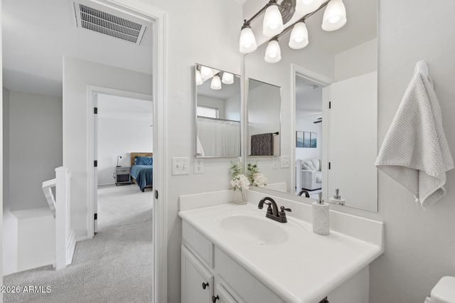 1886 E 37TH Avenue, Apache Junction, AZ 85119