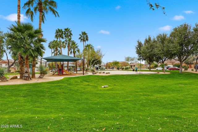 1886 E 37TH Avenue, Apache Junction, AZ 85119