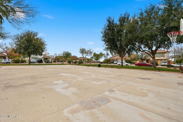 1886 E 37TH Avenue, Apache Junction, AZ 85119