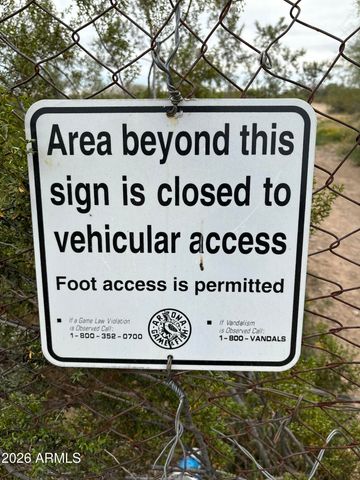 1886 E 37TH Avenue, Apache Junction, AZ 85119