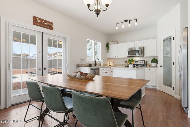 1886 E 37TH Avenue, Apache Junction, AZ 85119