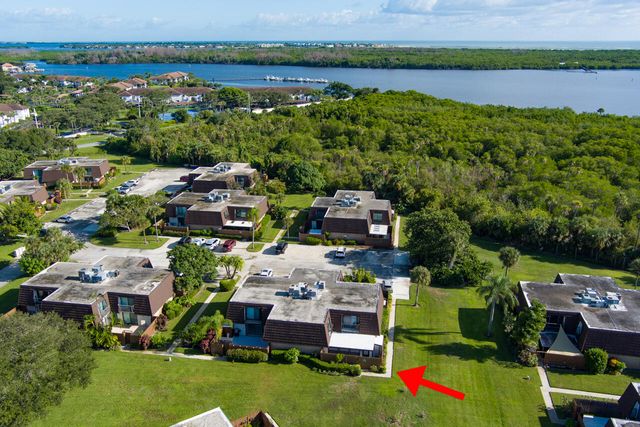 6197 SE Riverboat Drive 1008, Stuart, FL 34997