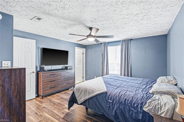 212 Anne DR, Newport News, VA 23601