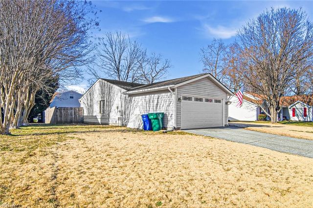 212 Anne DR, Newport News, VA 23601