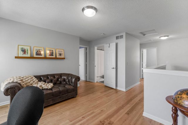 1736 3rd Street NE, Minneapolis, MN 55413
