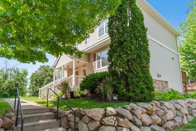 1736 3rd Street NE, Minneapolis, MN 55413