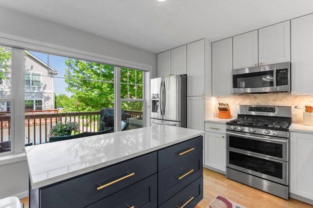 1736 3rd Street NE, Minneapolis, MN 55413