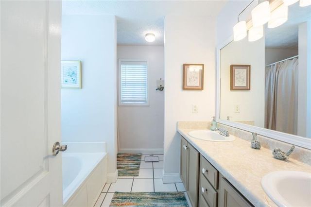 329 Tallassee Lane, Statham, GA 30666