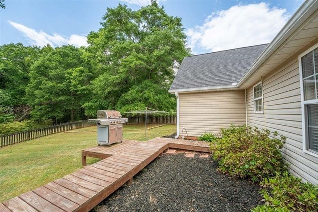 329 Tallassee Lane, Statham, GA 30666