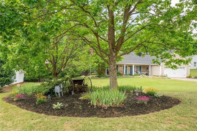 329 Tallassee Lane, Statham, GA 30666